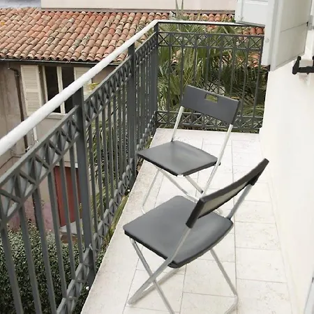 Moderno Attico Centro Storico Apartamento Rávena